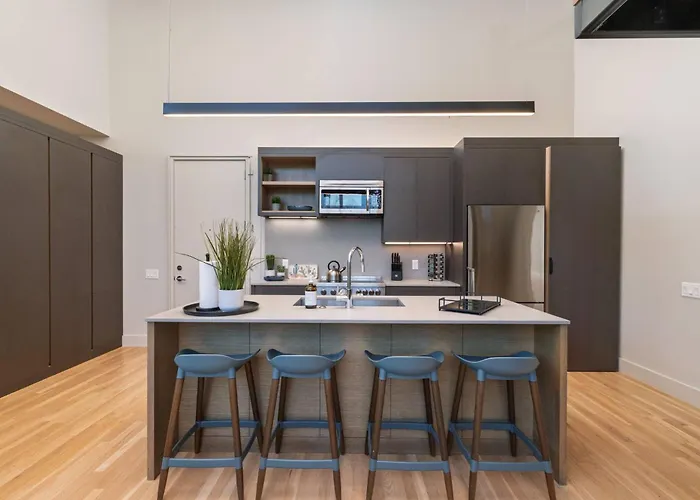 Cultural District Loft - Rooftop Terrace - Games Apartment