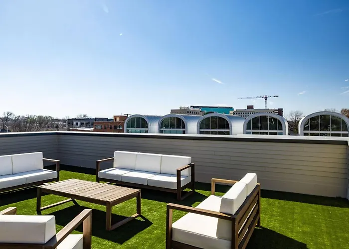 Cultural District Loft - Rooftop Terrace - Games Fort Worth