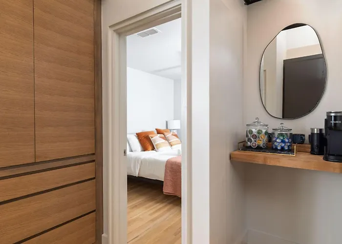 Cultural District Loft - Rooftop Terrace - Games Apartment *