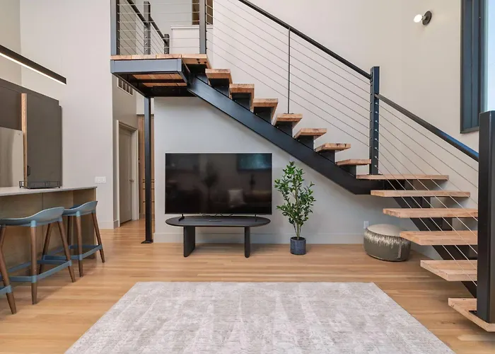 Cultural District Loft - Rooftop Terrace - Games Apartment