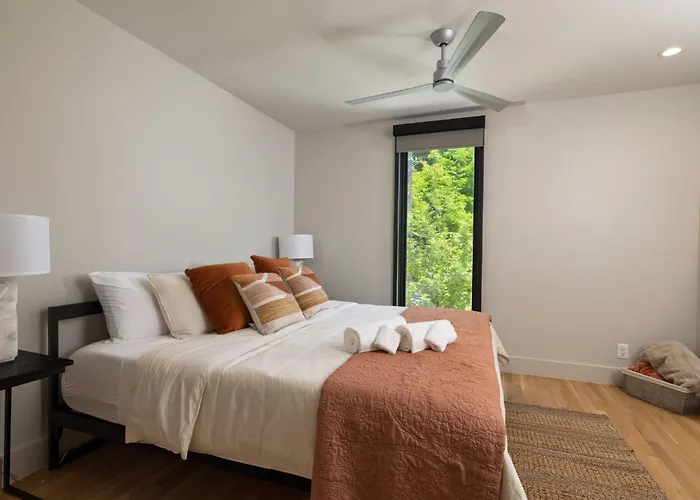 Apartment Cultural District Loft - Rooftop Terrace - Games *